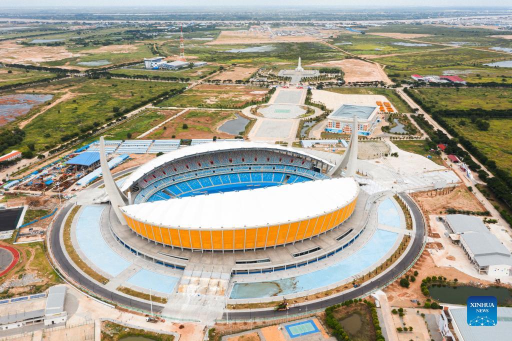 10 amazing stadiums of Asia