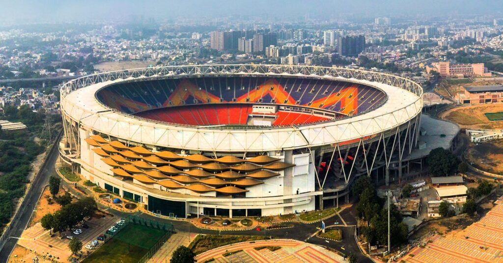 10 amazing stadiums of Asia