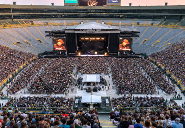 Concerts Lambeau Field seats